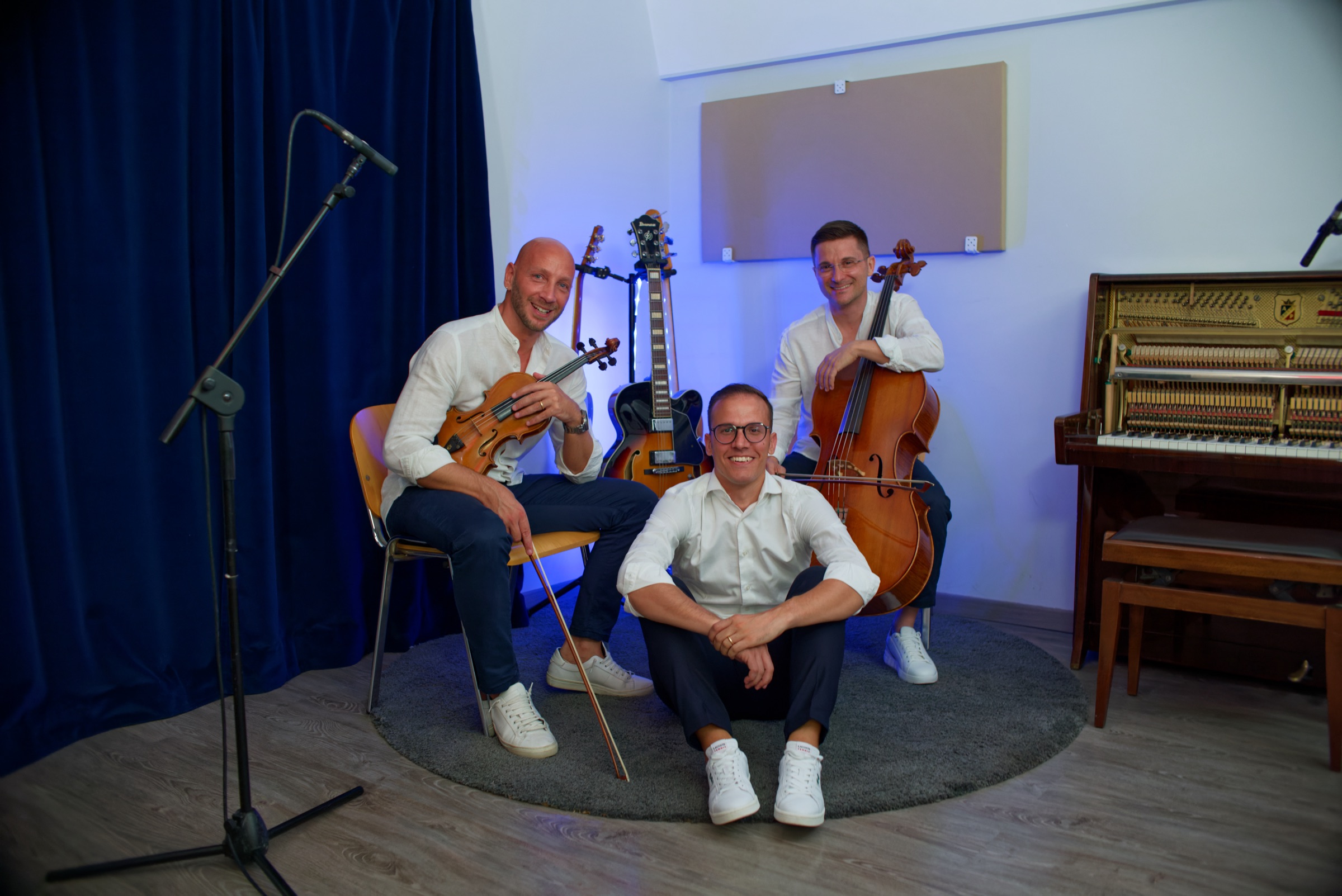 Trilogy Trio performing on the Amalfi Coast